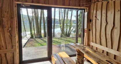 OĆrodek La La Las - domki letniskowe w lesie nad jeziorem