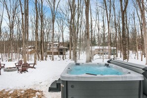 مغطس سبا خارجي