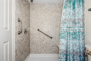Hair dryer, towels - Gulf Shores Plantation West- Unit 1235 (Gulf Shores)