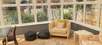 Modern and Spacious 6 Bedroom House