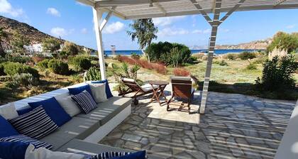 Strandvilla Ios – Exklusives Ferienhaus direkt am Meer
