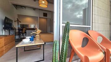 Apartment, Nichtraucher | Bügeleisen/Bügelbrett, kostenloses WLAN