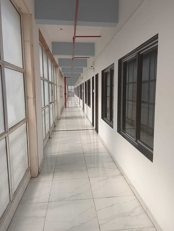 Lobby - Hotel Krishna Rooms (Mangrol)