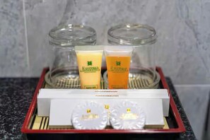 Quarto grand, 1 quarto, acesso ao Club Lounge, vista para a cidade | Roupas de cama de algodão egípcio, roupas de cama premium