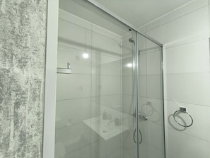 Apartment | Bathroom - Oceana Suites Puerto Serena (La Serena)