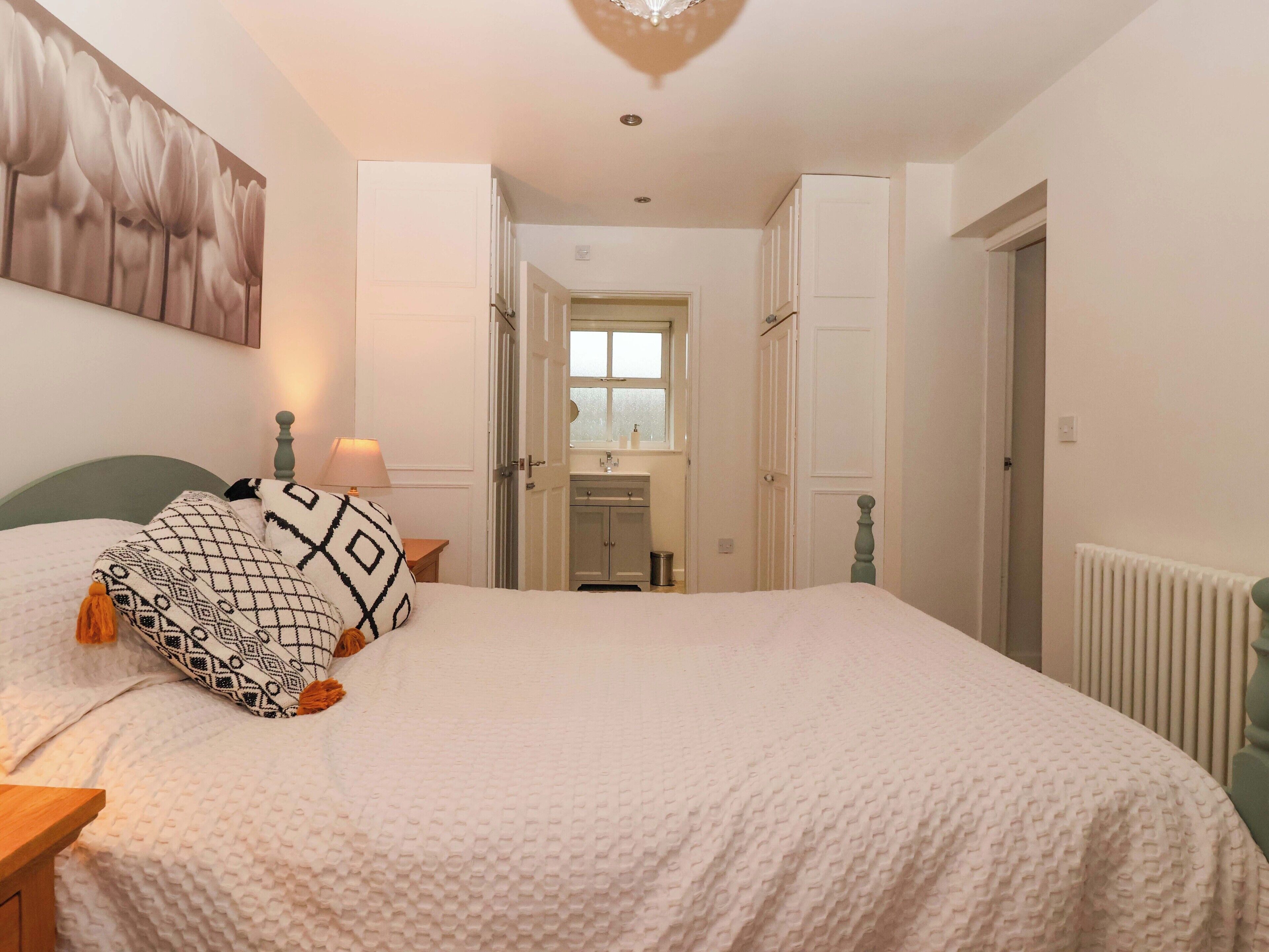 5 Schlafzimmer, individuell dekoriert, individuell eingerichtet