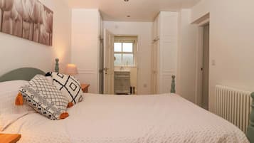 5 chambres, décor unique, ameublement unique, accès au Wi-Fi (inclus)