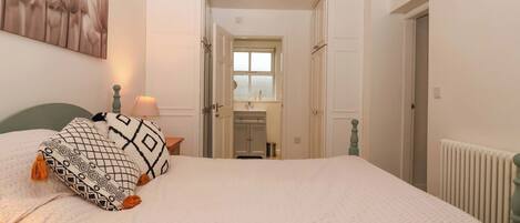 5 개의 침실, 각각 다른 스타일의 인테리어, 각각 다르게 가구 비치, 무료 WiFi