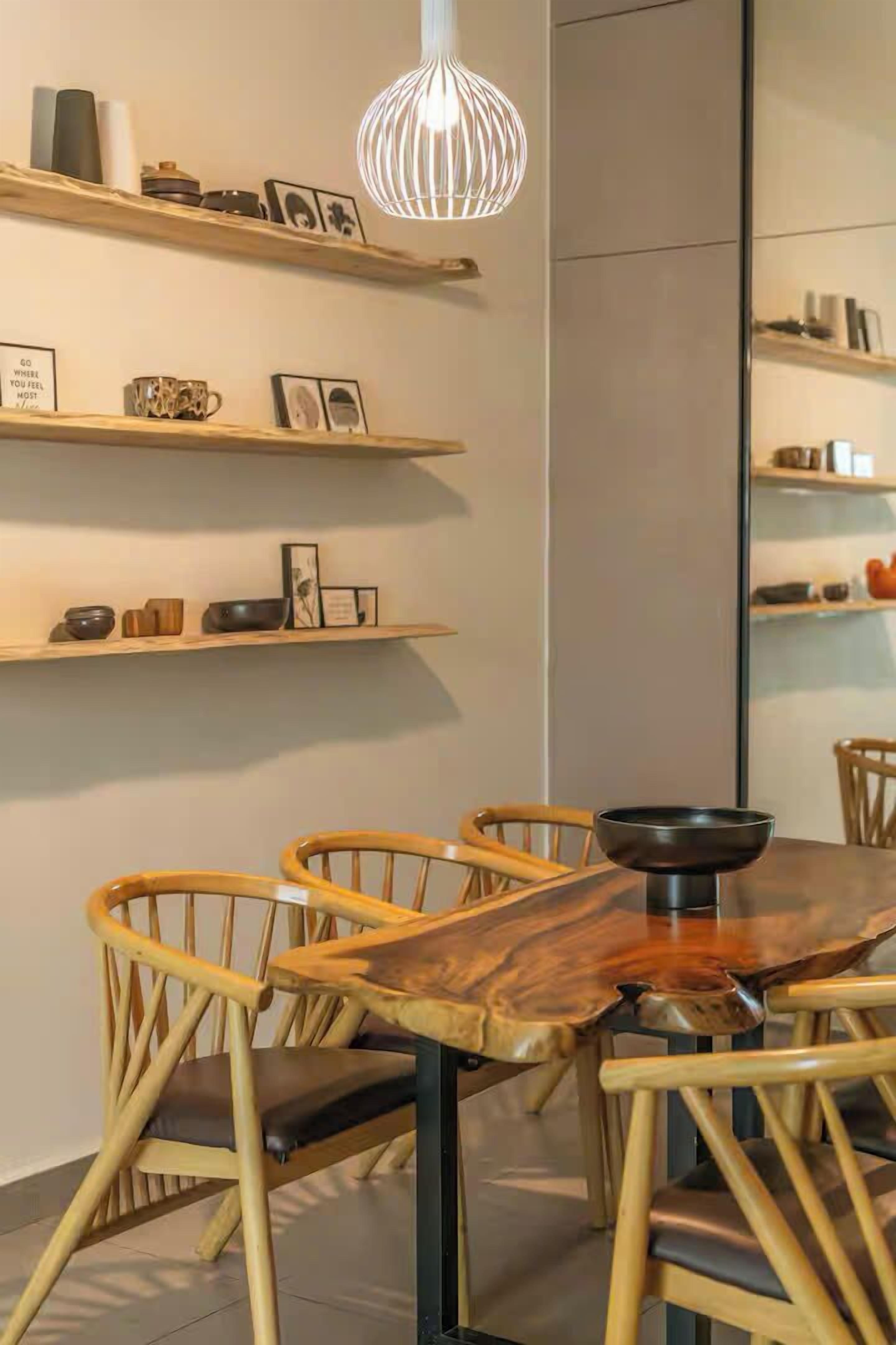 Grand Suite, 1 Bedroom, Club Lounge Access, Pool View | Egyptian cotton sheets, premium bedding, down comforters