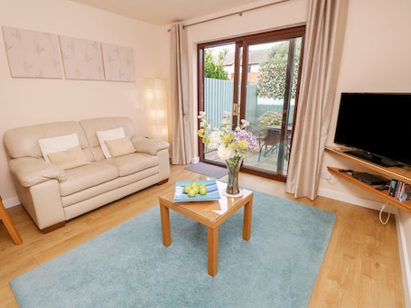 Living area. Poole Quay Cottage