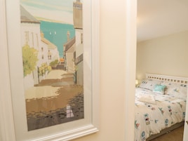 2 bedrooms, individually decorated, individually furnished, free WiFi