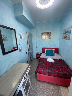 WiFi, bed sheets - Our Lady of the Anchor (Sassuolo)