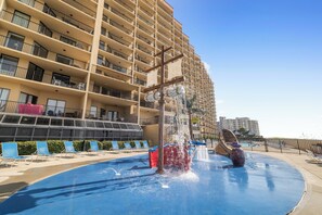 Exterior - Phoenix V 1410 by Liquid Life (Orange Beach)