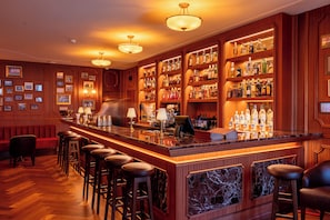 Bar (on property) - 1904 Benfica Hotel FLH Hotels (Lisbon)