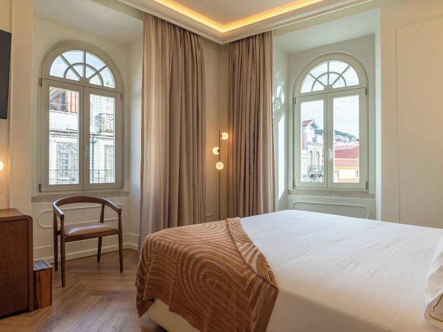 Quarto casal superior | Frigobar, Wi-Fi de cortesia, roupa de cama