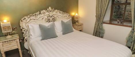 2 habitaciones, decoración personalizada y muebles diferentes