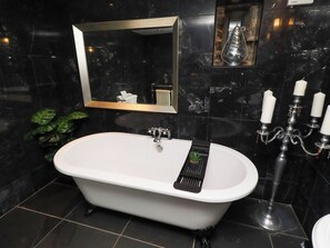 Douche, séchoir à cheveux
