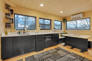 Fridge, microwave, toaster, cookware/dishes/utensils - The Hygge Treehouse Hocking Hills (Rockbridge)