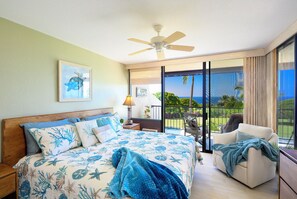 3 bedrooms, iron/ironing board, free WiFi, bed sheets - Country Club Villas#310 Top Floor, Incredible Oceanview,Spacious Lanai,AC (Kailua Kona)