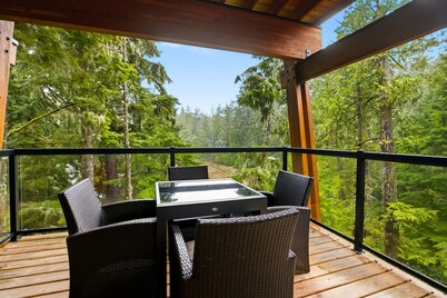 Spring Cove Retreat-Terrace Beach, inlet views!