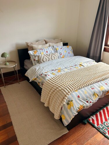 Room-sunny Female Home Next to Train s