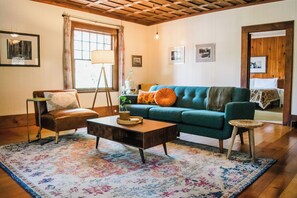 Smart TV, DVD player, books, video library