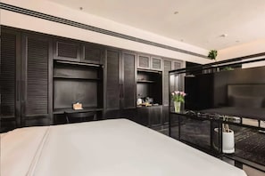 Suíte sênior | Roupas de cama premium, frigobar, individualmente decorados