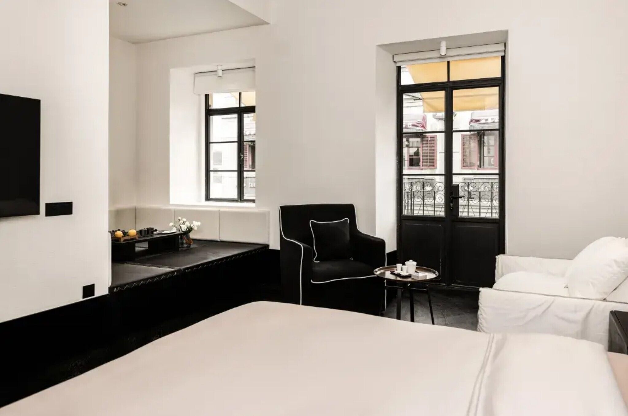 Suíte elite | Roupas de cama premium, frigobar, individualmente decorados