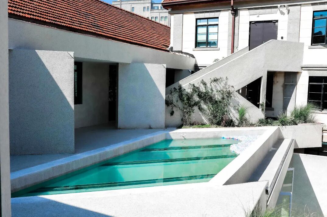 Alberca al aire libre