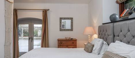 3 室のベッドルーム、客室ごとに異なる装飾、客室ごとに異なるインテリア、WiFi (無料)