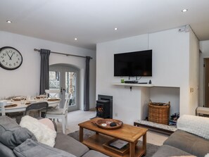 Living area - Clifford Lodge Barn (Exeter)