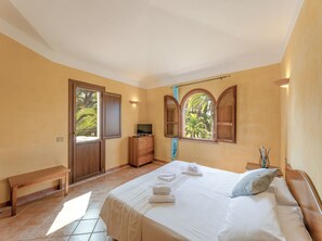 Apartment, 1 Bedroom, Balcony, Garden View | 2 bedrooms - Holiday Home in a Private Residence (Pula)