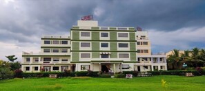 Exterior - utsav hotel and resorts (Burhanpur)