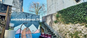 A l'ombre de la Tour