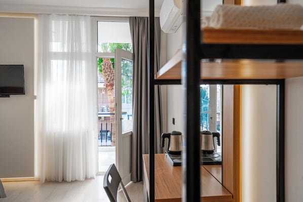 City view - Ola Otel (Antalya)