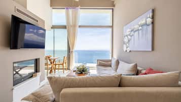 Luxury Villa, 2 Bedrooms, Private Pool, Ocean View | Living area