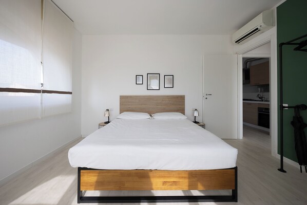 2 chambres, fer et planche à repasser, Wi-Fi, draps fournis