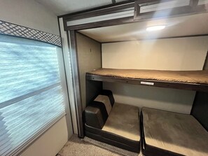 2 slaapkamers, gratis wifi, beddengoed