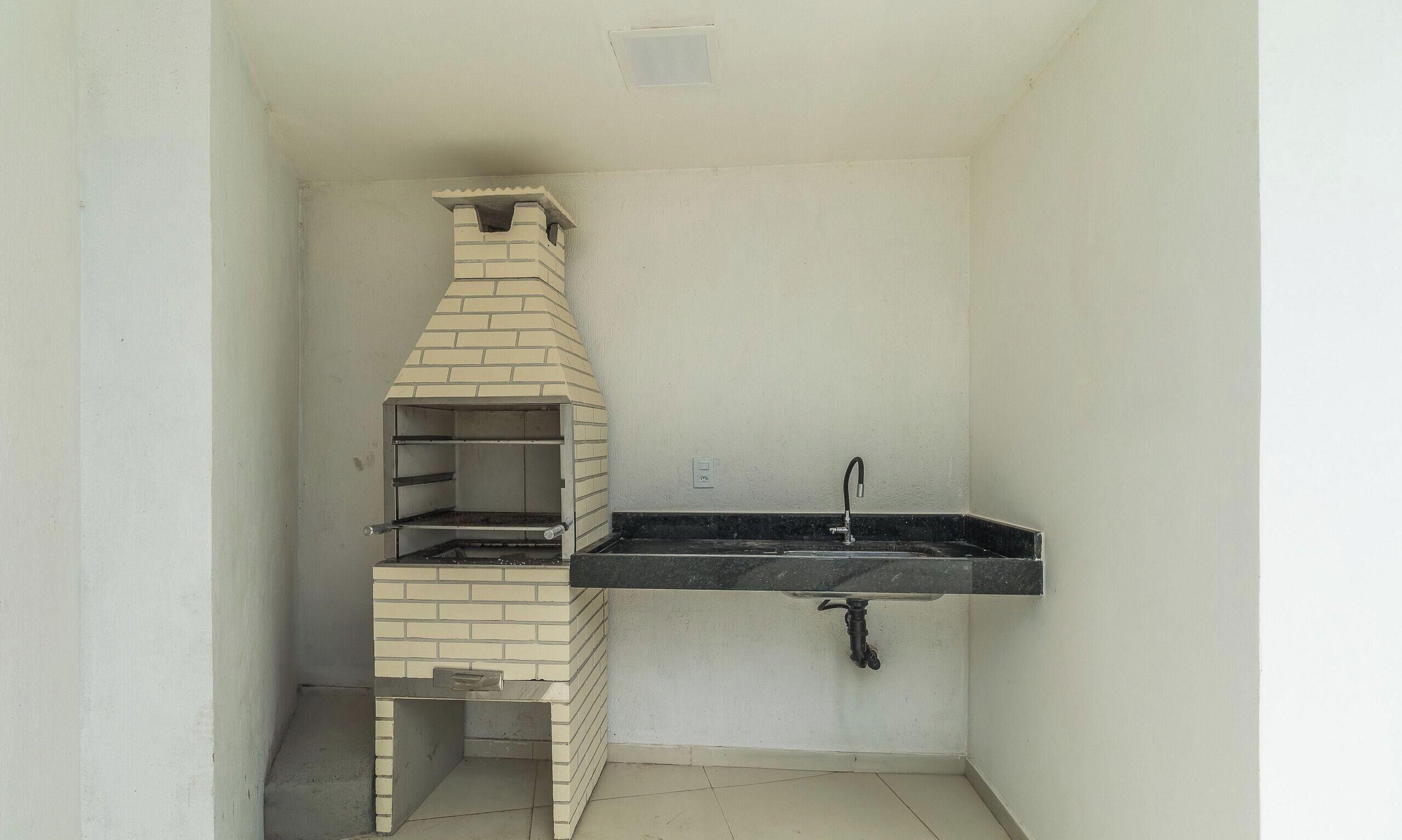 Basic Apartment | Property grounds