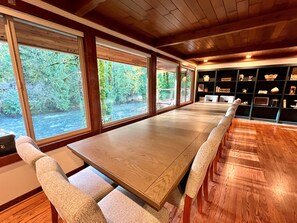 Dining - Riverfront • ADA • Sleeps 22 • Sauna • 4 Ensuites (Brightwood)