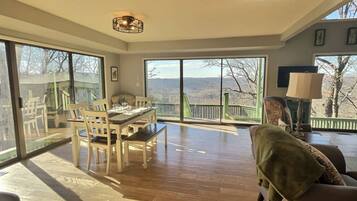 Televisión y oficina