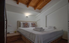 Duplex Suite Upper Floor | Free WiFi - Delejo Resort & Suites (Nea Propontida)