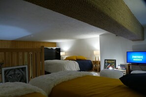 2 bedrooms, iron/ironing board, WiFi, bed sheets - 6-person apartment 7-minute walk from village center. Parking, conveniently located (Megève)