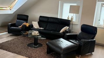 Televisie en een open haard