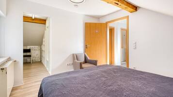2 Schlafzimmer, Bügeleisen/Bügelbrett, WLAN, Bettwäsche