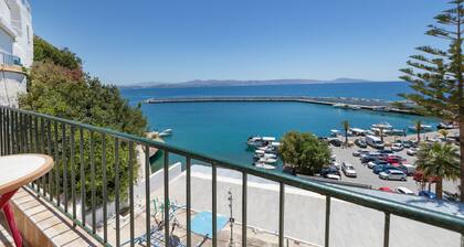 Chambre dâhĂŽtes « Deluxe Triple Vue Mer » avec vue sur mer, Wi-Fi et climatisation