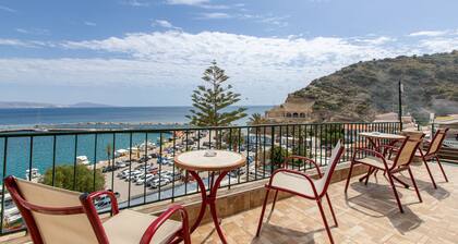 Bed and Breakfast 'Double Room Sea View' with Sea View, Wi-Fi and Air Conditioning
