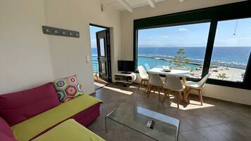 TV, DVD player, stereo