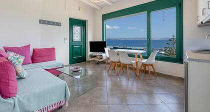 Apartment 'Two Bedroom Sea View' with Sea View, Wi-Fi and Air Conditioning