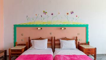 WiFi, bed sheets